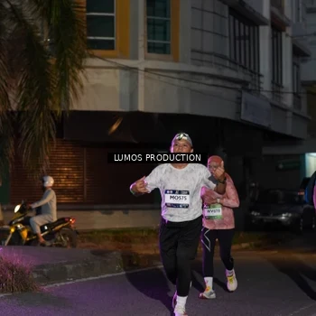 Runner Photo 7987282