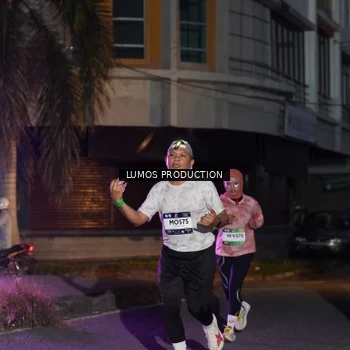 Runner Photo 7987284