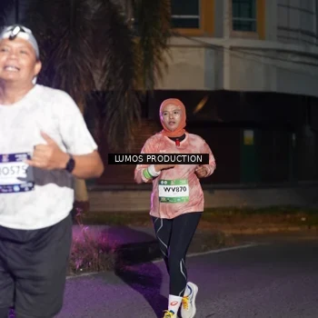 Runner Photo 7987302