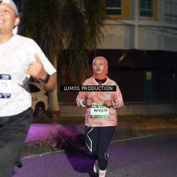 Runner Photo 7987303