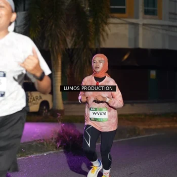 Runner Photo 7987305