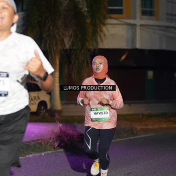 Runner Photo 7987307