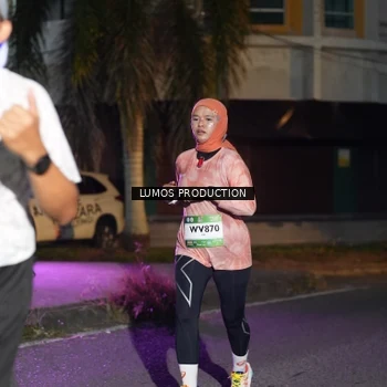 Runner Photo 7987310