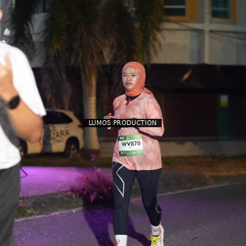 Runner Photo 7987315