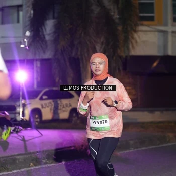 Runner Photo 7987316
