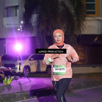 Runner Photo 7987322