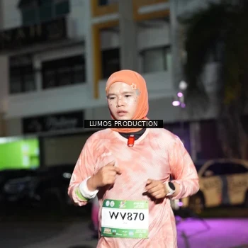 Runner Photo 7987341