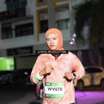 Runner Photo 7987345