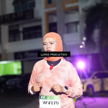 Runner Photo 7987353