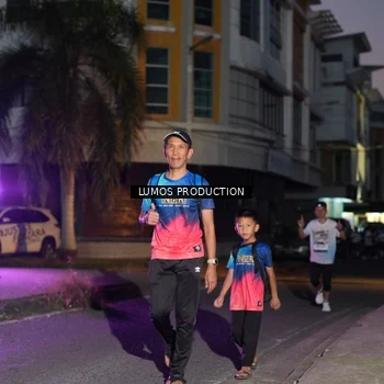 Runner Photo 7987368