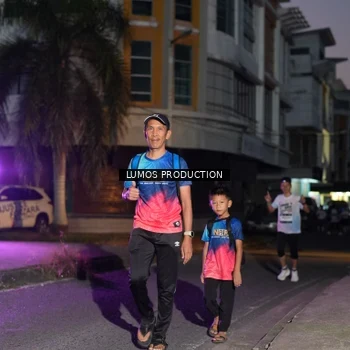 Runner Photo 7987371