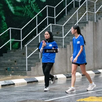 Runner Photo 7987410
