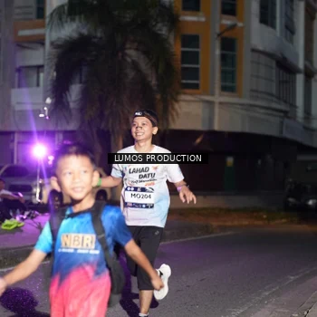 Runner Photo 7987412