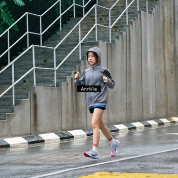 Runner Photo 7987416