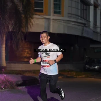 Runner Photo 7987444