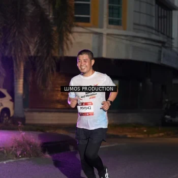 Runner Photo 7987449