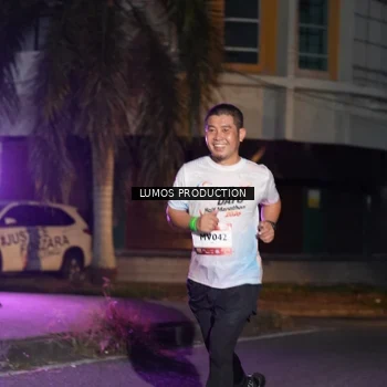 Runner Photo 7987456