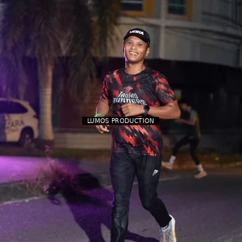 Runner Photo 7987511