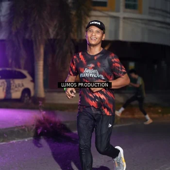 Runner Photo 7987525