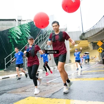 Runner Photo 7987528