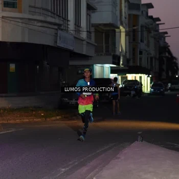 Runner Photo 7987536