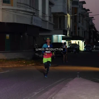 Runner Photo 7987538