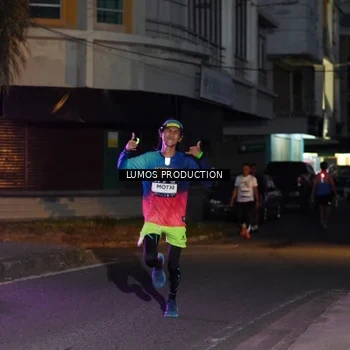 Runner Photo 7987575