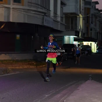 Runner Photo 7987576