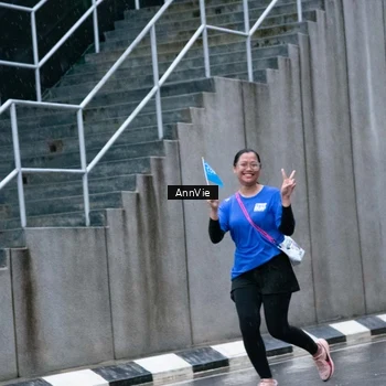 Runner Photo 7987578