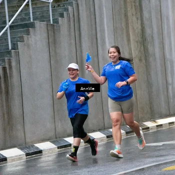 Runner Photo 7987600