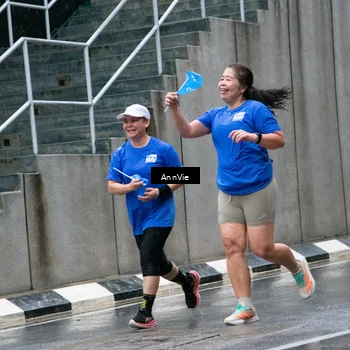 Runner Photo 7987605