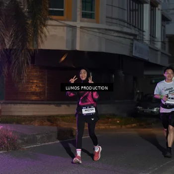 Runner Photo 7987645