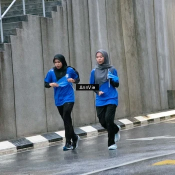 Runner Photo 7987652