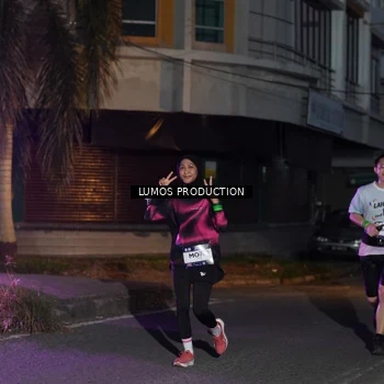 Runner Photo 7987653