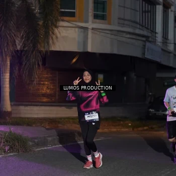Runner Photo 7987654