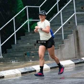 Runner Photo 7987663