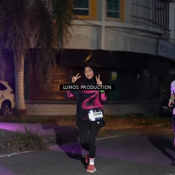 Runner Photo 7987664