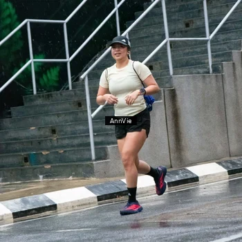 Runner Photo 7987667