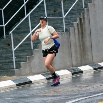 Runner Photo 7987668