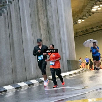 Runner Photo 7987712