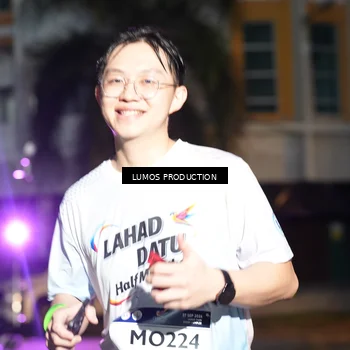 Runner Photo 7987734