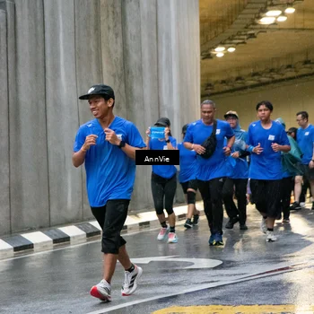 Runner Photo 7987754