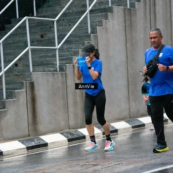 Runner Photo 7987763