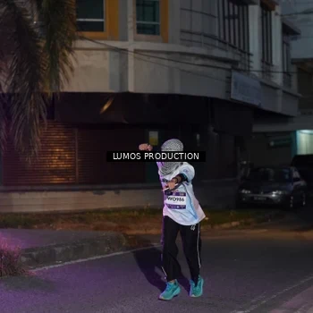 Runner Photo 7987769
