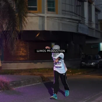 Runner Photo 7987774