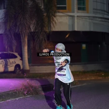 Runner Photo 7987787