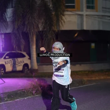 Runner Photo 7987795