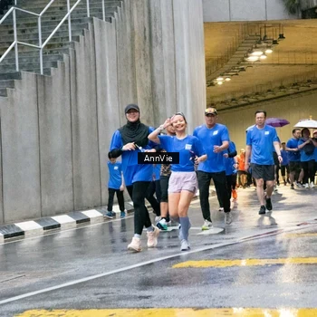 Runner Photo 7987798