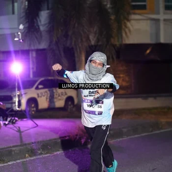 Runner Photo 7987813