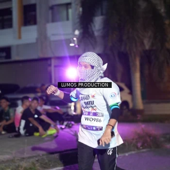 Runner Photo 7987822